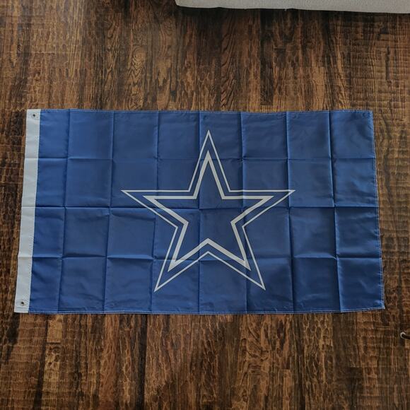 Dallas Cowboys Flag Banner New 3x5 Feet Big Star‎ Gameday Mancave Garage - Picture 1 of 2
